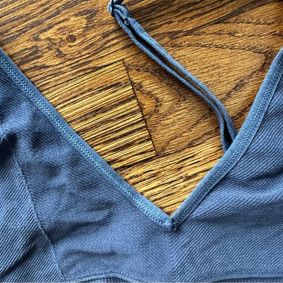 Colsie Heathered Blue seamless Bralette - Picture 11 of 11